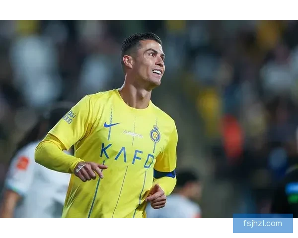 vs岚舞台再燃战火C罗跨界对决引爆全民关注热血时刻书写传奇