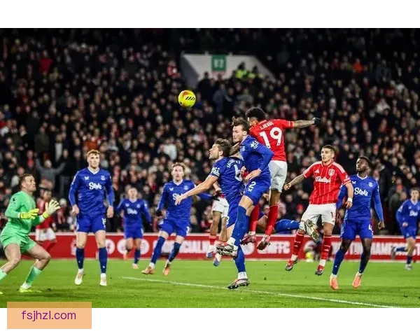 以利兹联鏖战狠队激烈对攻双方上演进球盛宴掀起英伦足球狂潮 以利兹联鏖战狠队激烈对攻双方上演进球盛宴掀起英伦足球狂潮